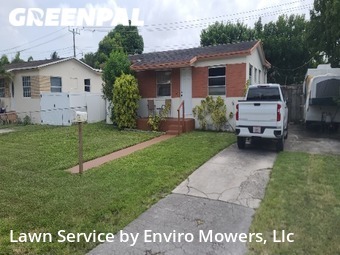 Lawn Maintenance nearby Hollywood, FL, 