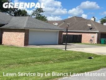 Yard Mowing nearby Broussard, LA, 