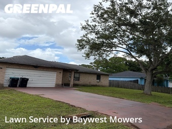 Lawn Mowing Service nearby Palm Bay, FL, 