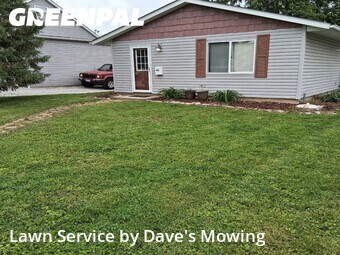Lawn mowed in Edwardsville, 62025