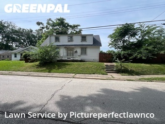 Lawn Mowing Service nearby St. Louis, MO, 