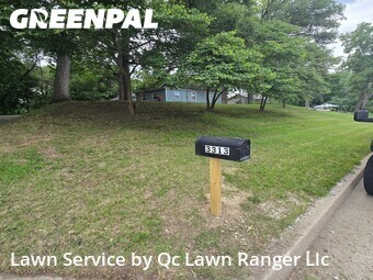 Lawn Cutting nearby East Moline, IL, 