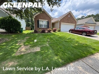 Lawn Mowing Service nearby Woodstock, GA, 