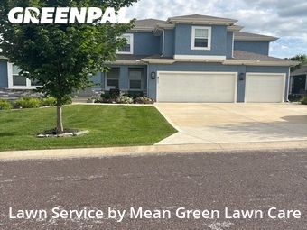 Lawn Cutting nearby Overland Park, MO, 
