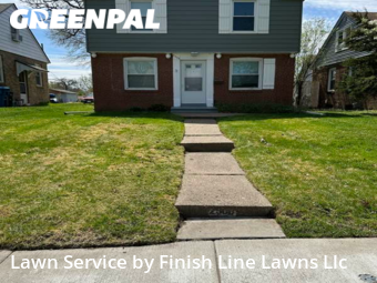 Yard Mowing nearby Rock Island, IA, 