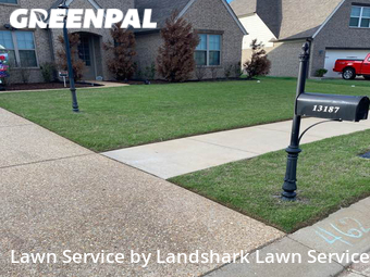 Yard Mowing nearby Olive Branch, MS, 