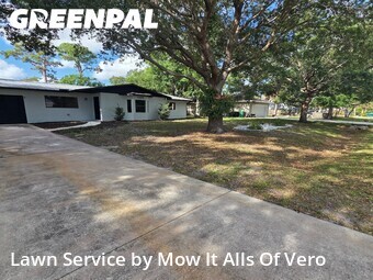 Lawn Care nearby Fort Pierce, FL, 
