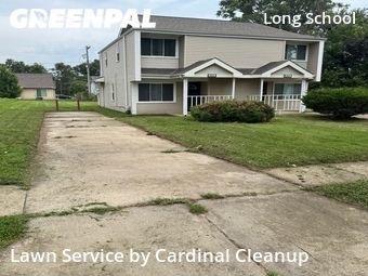 Lawn mowed in Omaha, 68111