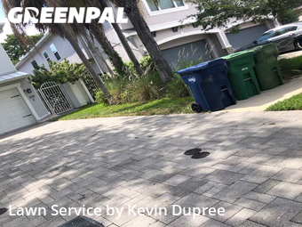 Lawn Service nearby Tampa, FL, 