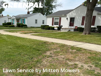 Lawn Cutting nearby Berkley, MI, 