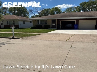 Lawn mowed in Appleton, 54914