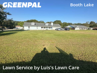 Lawn Mowing nearby Cantonment, FL, 