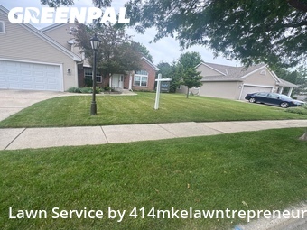 Lawn Mowing nearby Waukesha, WI, 