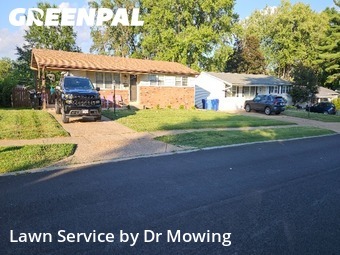 Lawn Service nearby Florissant, MO, 