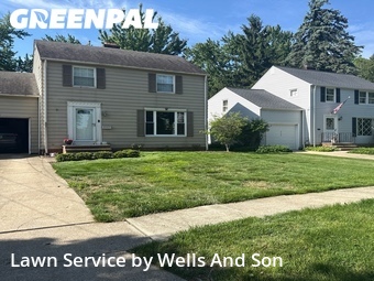 Lawn Care Service nearby Lyndhurst, OH, 