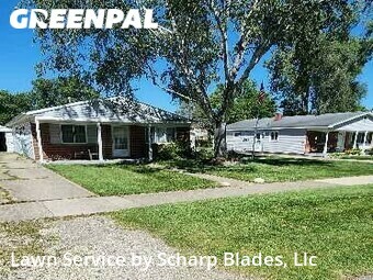 Lawn Cutting nearby Westland, MI, 