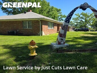 Grass Cut nearby Belleville, IL, 