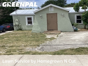 Lawn mowed in Stuart, 34994