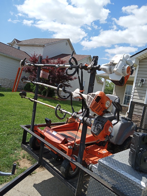 Yard mowing company in Georgetown, KY, 40324