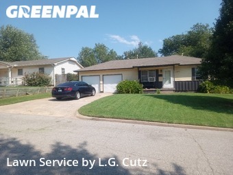 Lawn Mowing nearby Yukon, OK, 