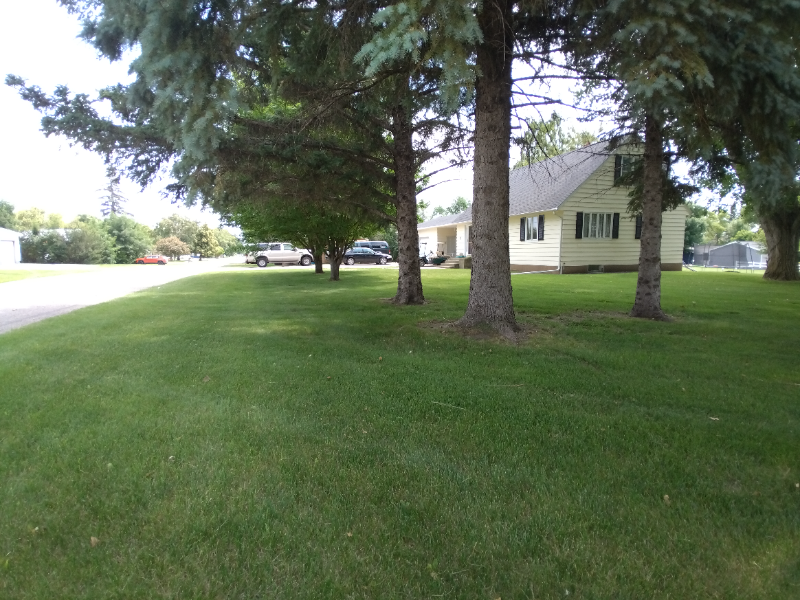 Weekend Warrior Lawn Lawn Care Services in Larimore, ND