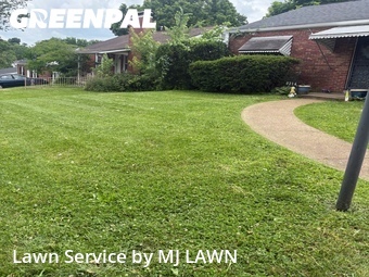 Lawn Mowingin Affton,63123,Lawn Cutting by MJ LAWN, work completed in Jun , 2026