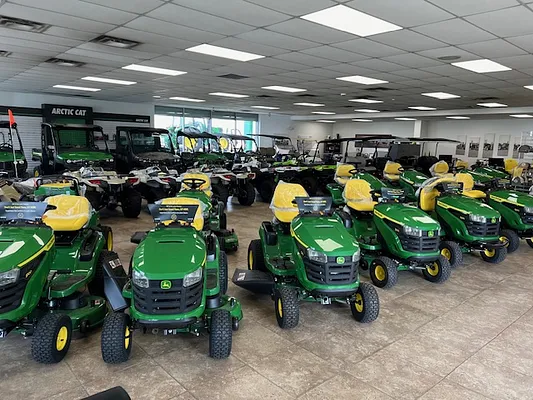 Desert Greens Equipment Photo 6