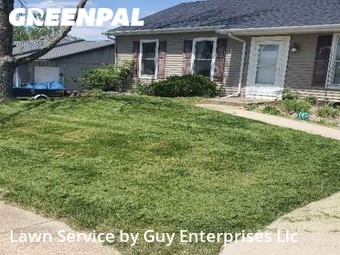 Lawn Mowing Service nearby Cedar Rapids, IA, 