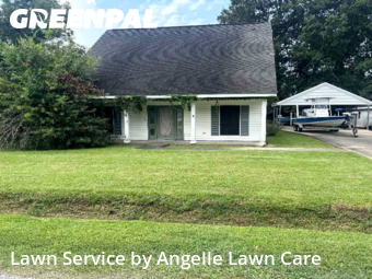 Lawn Mowing nearby Lafayette, LA, 