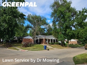 Grass Cutting nearby Florissant, MO, 