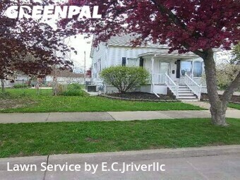 Yard Mowing nearby Dearborn, MI, 