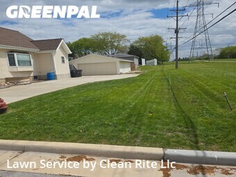 Lawn Service nearby Greenfield, WI, 