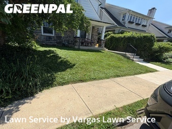 Lawn Cutting nearby Narberth, PA, 