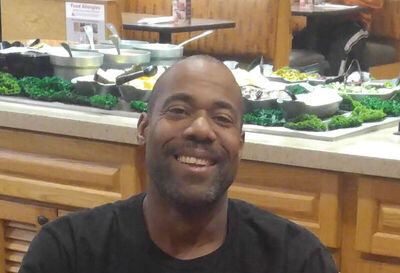 GreenPal customer review profile photo for Jomo Hawkins 
