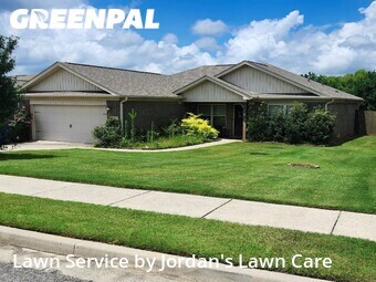 Lawn Service nearby Harvest, AL, 