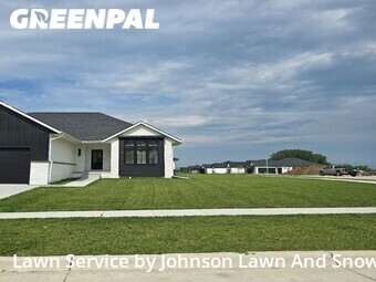Lawn Care nearby Hickman, NE, 