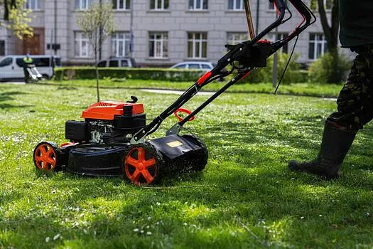 Lawn Mower Repair Photo 2