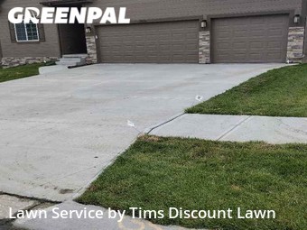 Yard Cutting nearby Bellevue, NE, 