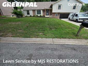Lawn Maintenance nearby Lenexa, MO, 