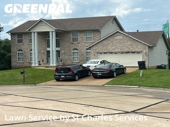 Lawn Mowing nearby Saint Charles, MO, 