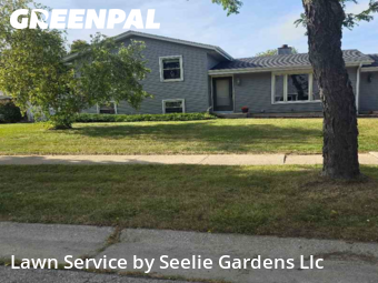 Lawn Mowing Service nearby Oak Creek, WI, 