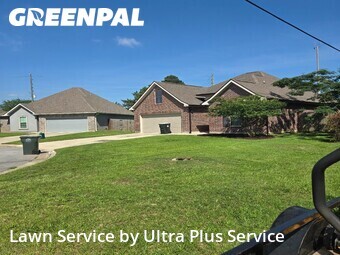 Yard Mowing nearby Pensacola, FL, 