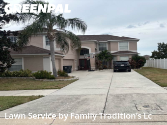 Grass Cutting nearby Riverview, FL, 