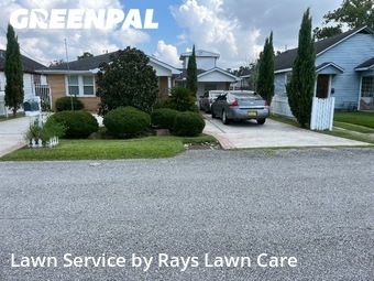 Lawn Maintenance nearby Marrero, LA, 