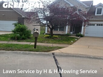 Lawn Maintenance nearby Hazelwood, MO, 
