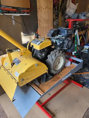 SMALL ENGINE EXPERTS Photo 17