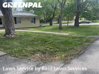 Lawn Mowing Service nearby Shawnee, KS, 