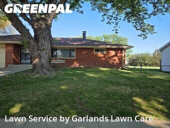 Lawn Mowing nearby Lincoln, NE, 