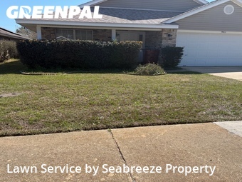 Lawn Mowing nearby Navarre, FL, 