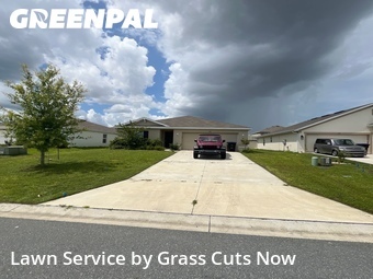 Lawn Cutting nearby Beverly Hills, FL, 